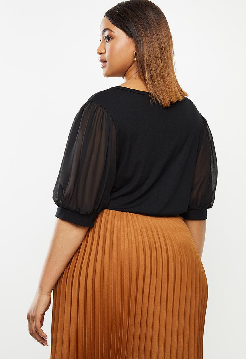 edit Plus - Conscious chiffon inset sleeve tee - black