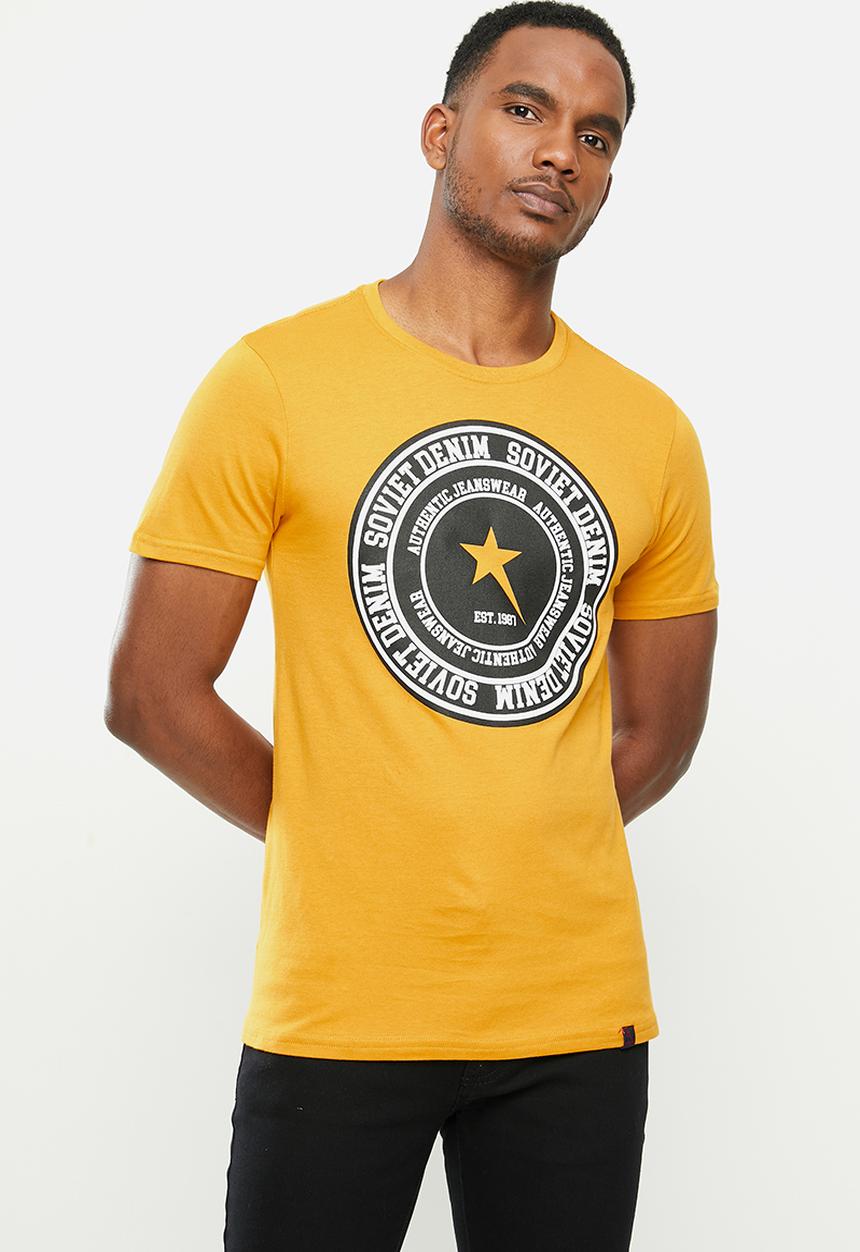 SOVIET - Patton slim fit short sleeve crew neck tee - yellow