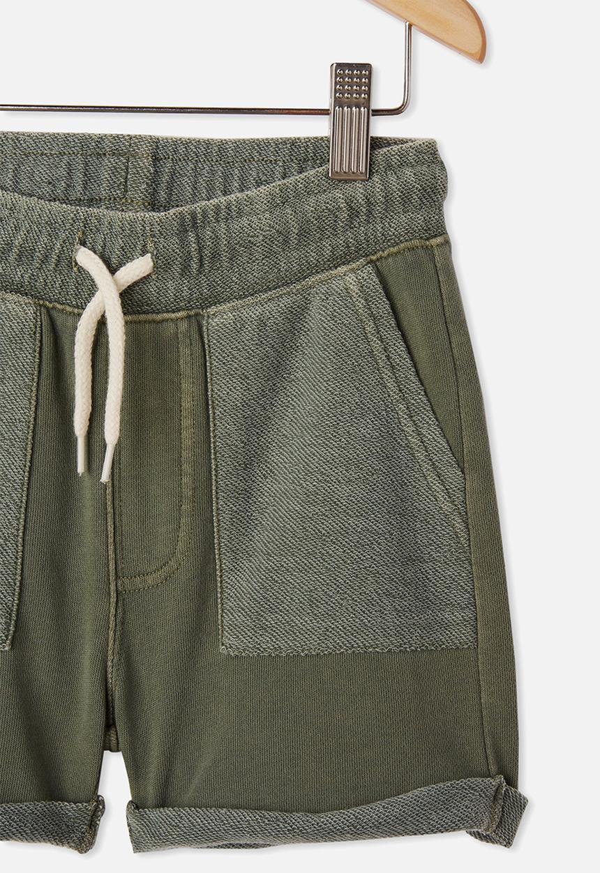 Cotton On - Henry slouch short 80/20 - green