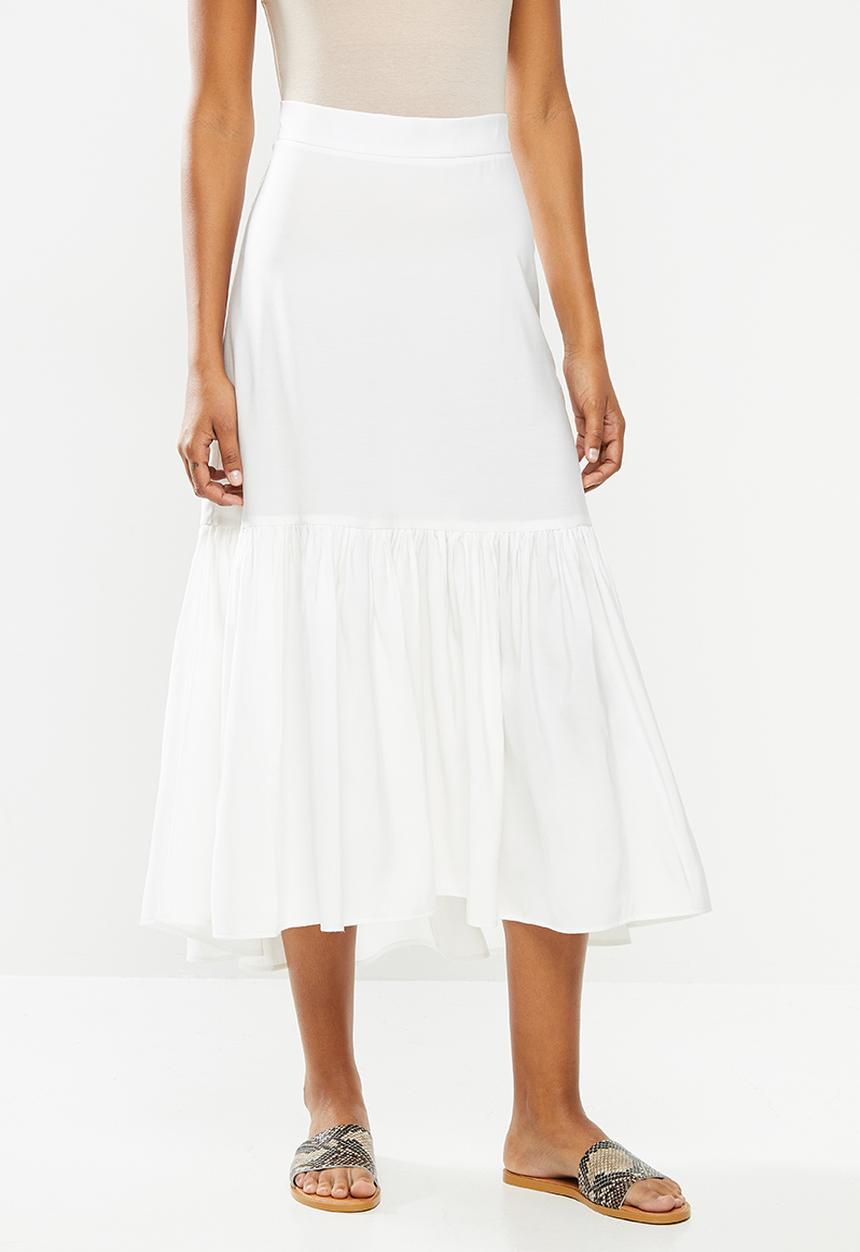 MILLA - Tiered dipped hem midi skirt- off white