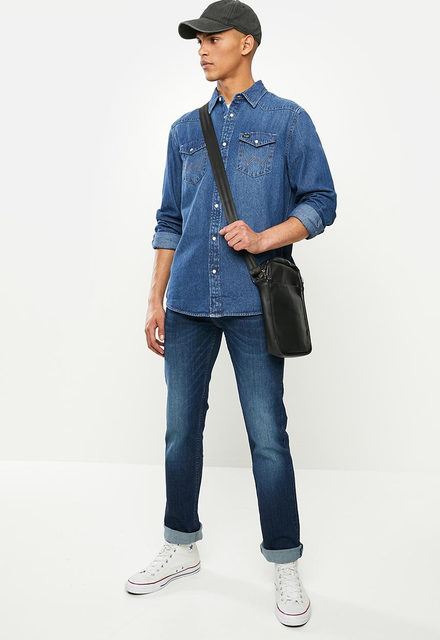 Wrangler - Denim regular fit  shirt - light blue