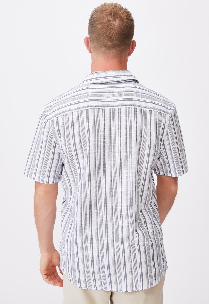 Cotton On - Textured short sleeve shirt - blue & white 