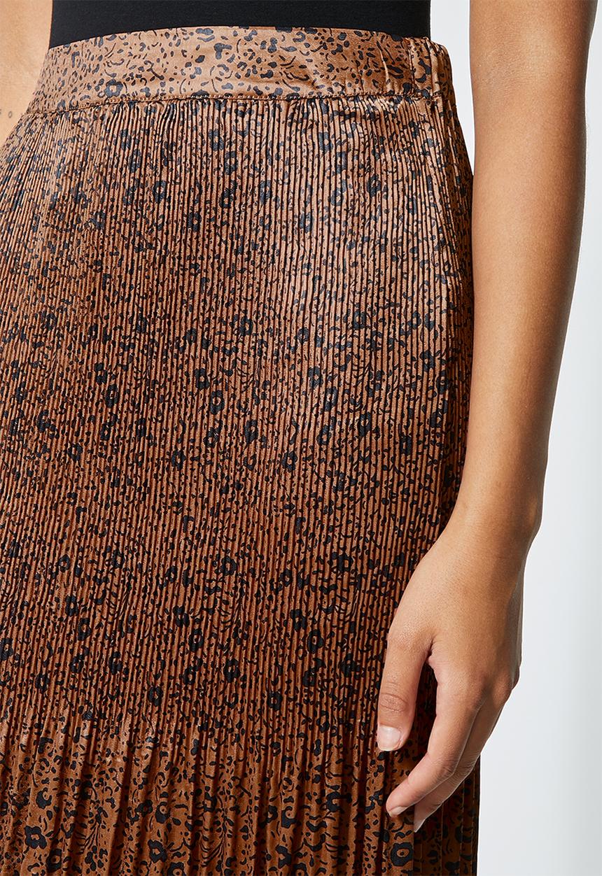 Superbalist - Side split pleated skirt - rust abstract ditsy