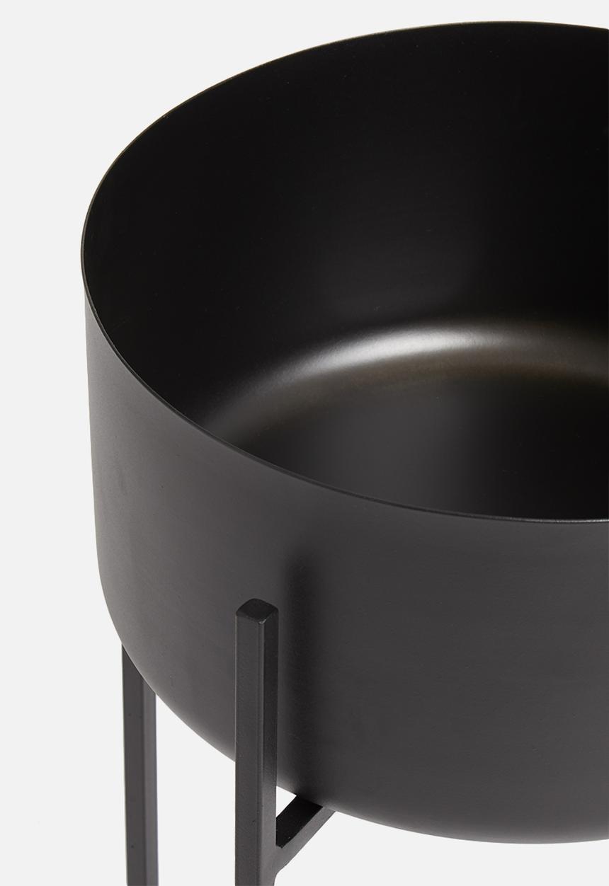 Sixth Floor - Standing dome planter - black