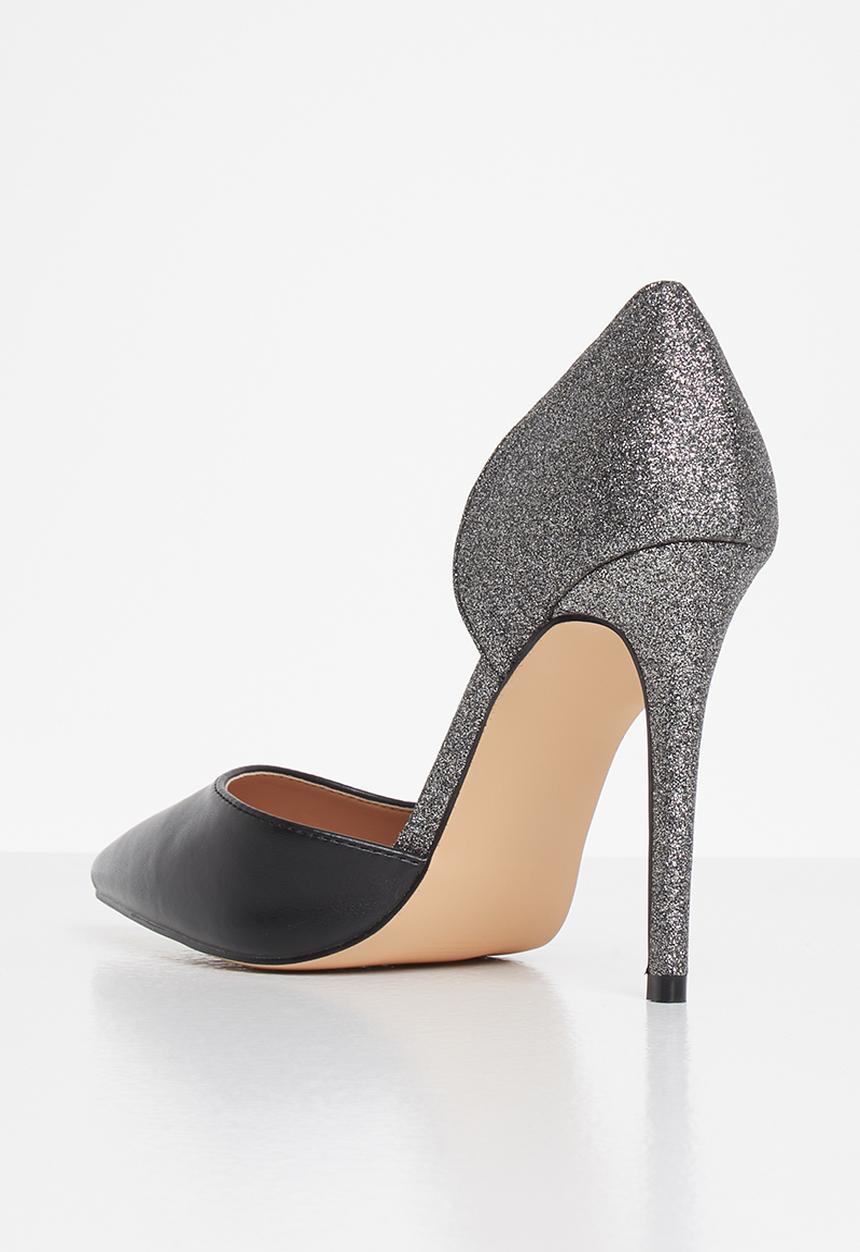 Plum - Pia court - black