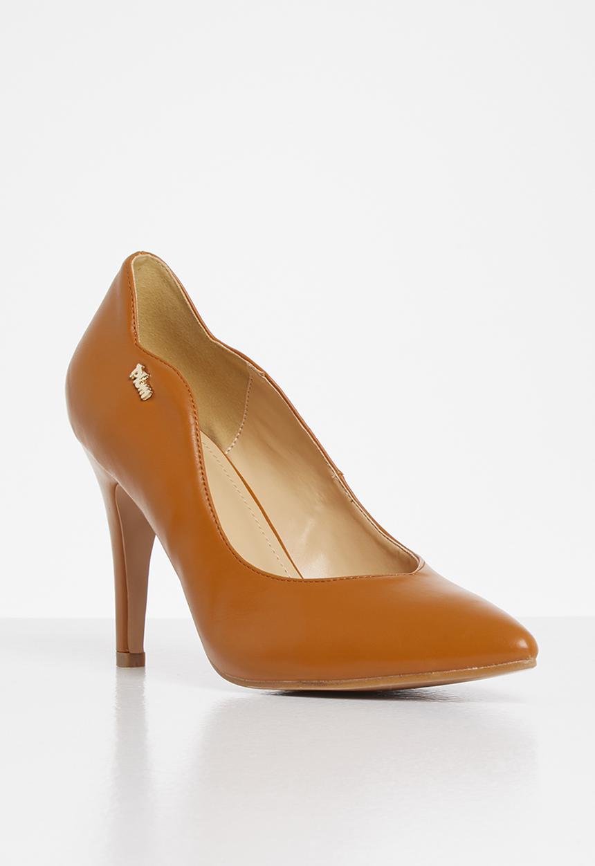 Plum - Acacia court - tan