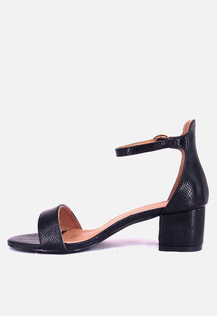 Seduction - Ankle strap low heel - black