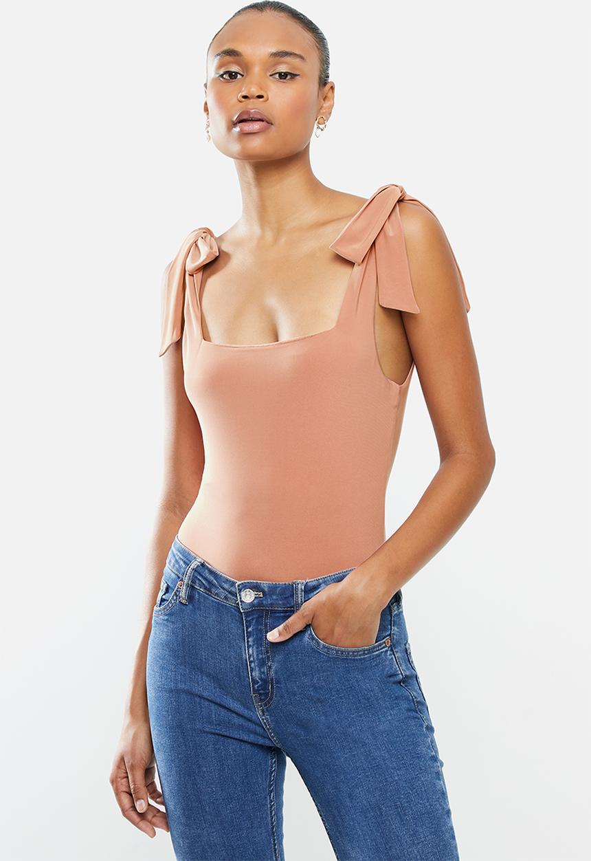 MILLA - Squareneck bodysuit with ties - pink
