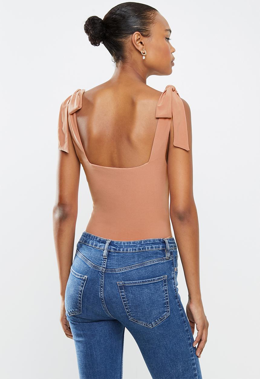 MILLA - Squareneck bodysuit with ties - pink