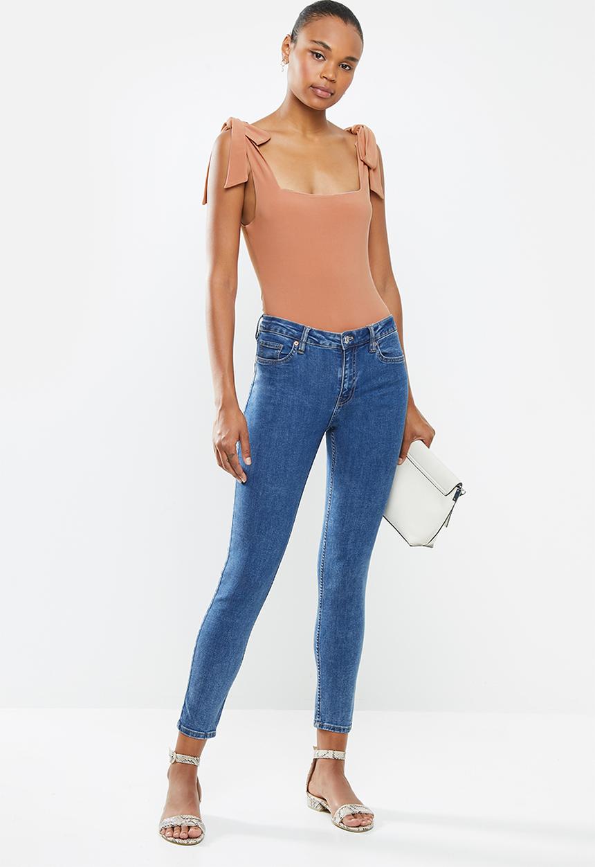 MILLA - Squareneck bodysuit with ties - pink