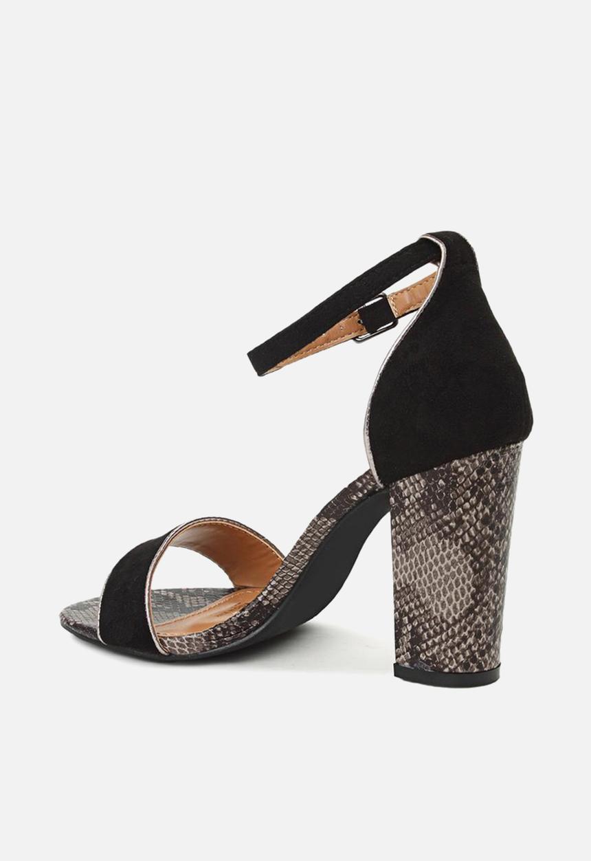 Seduction - Ankle strap snake heel - black