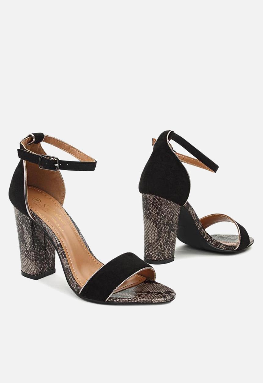 Seduction - Ankle strap snake heel - black