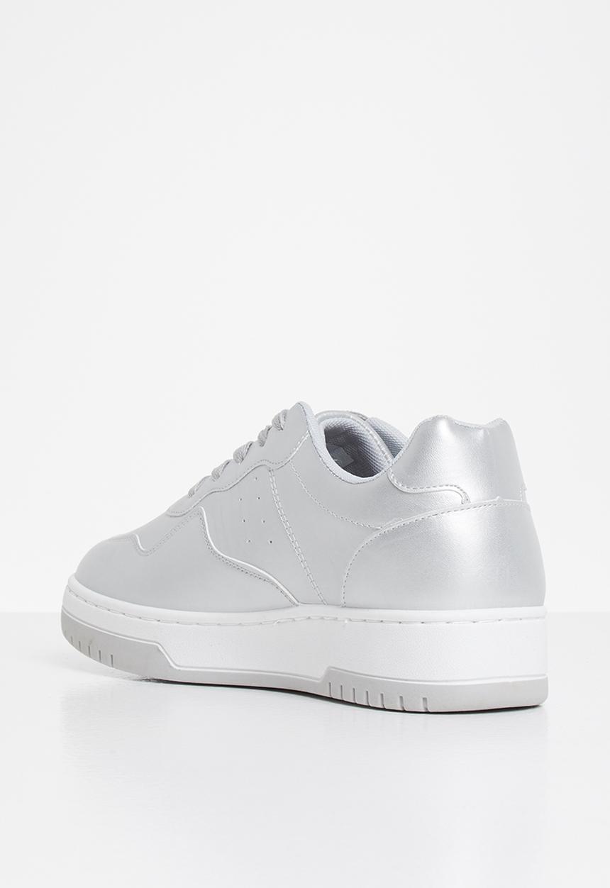 Tom Tom - Pin punch sneaker - silver & white