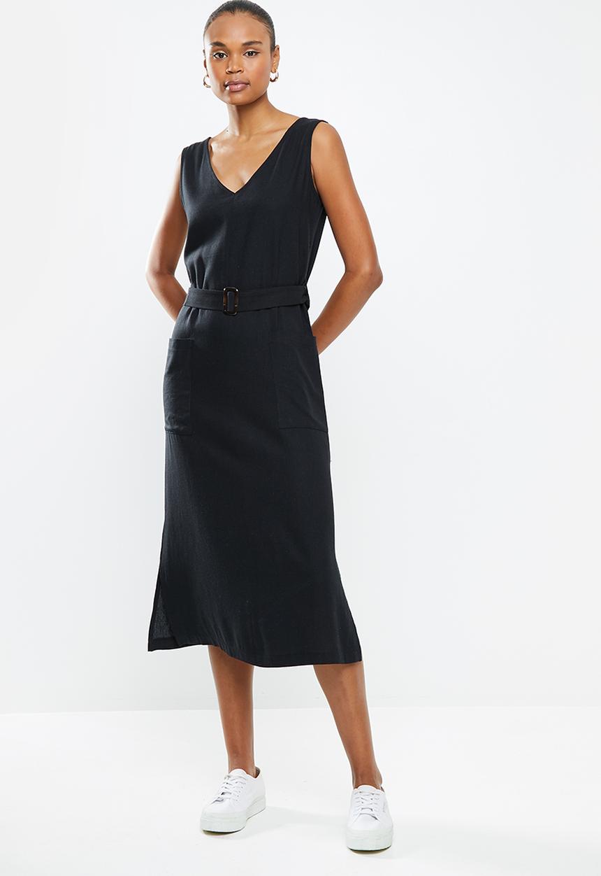 edit - Deep vpkt collumn dress - black
