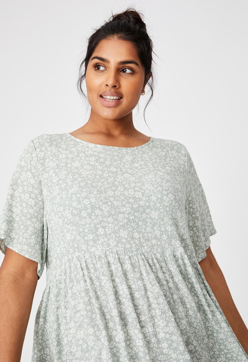 Cotton On - Curve good times babydoll mini dress - nicole ditsy lush green