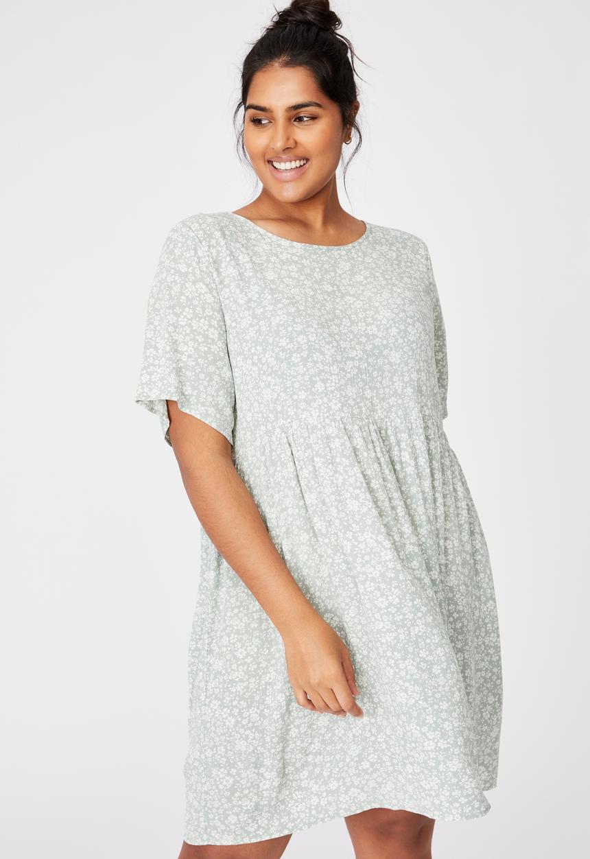 Cotton On - Curve good times babydoll mini dress - nicole ditsy lush green