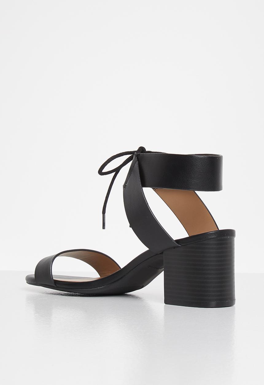 Call It Spring - Acelassa heel - black 