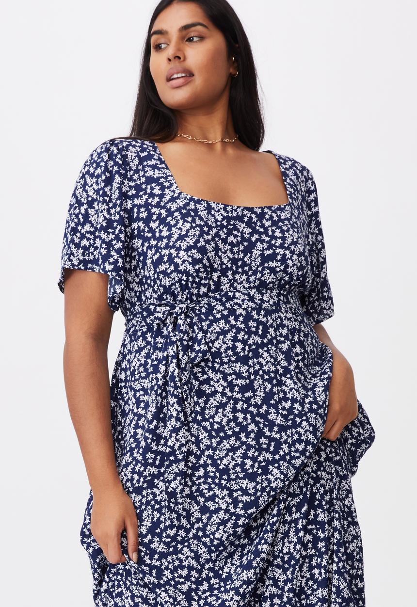 Cotton On - Curve woven laura frill hem maxi dress - cora ditsy medieval blue