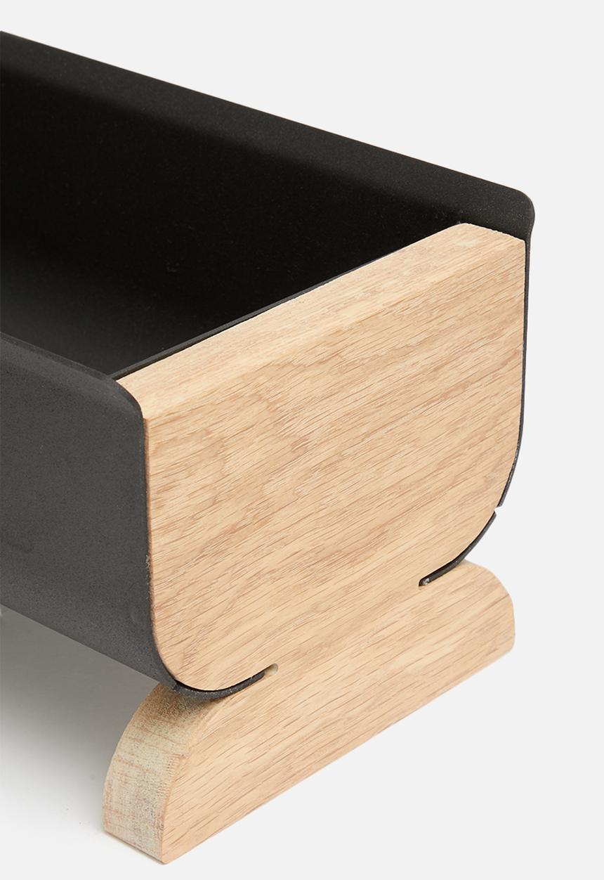 Emerging Creatives - Stockholm planter - black