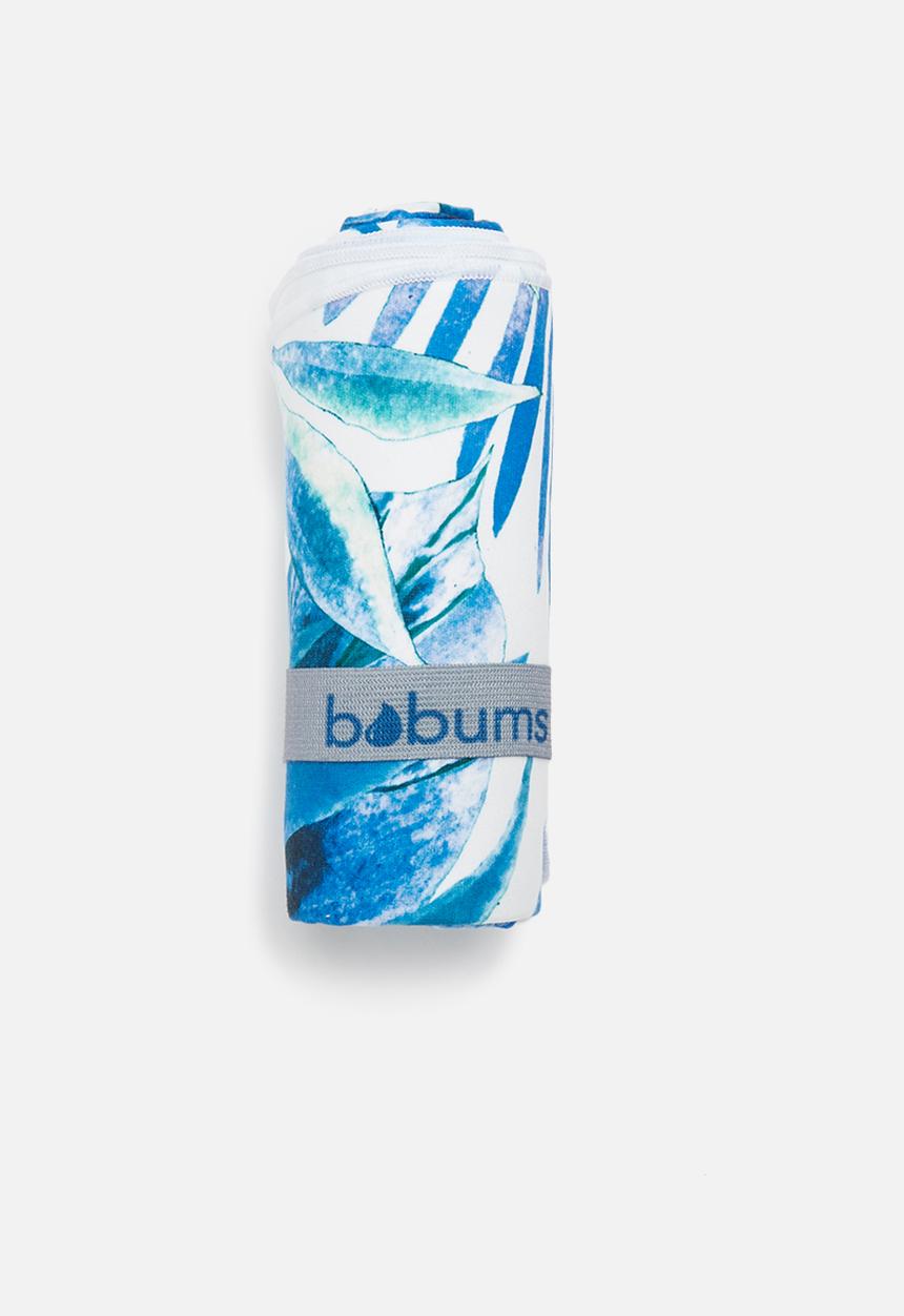 Bobums - Printed yoga towel - blue leaves