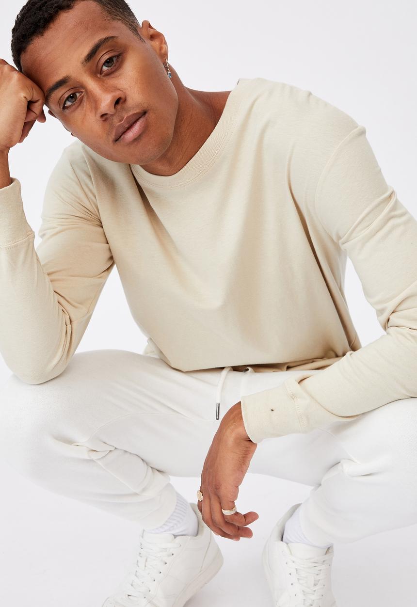 Cotton On - Tbar long sleeve T-shirt - pale sand