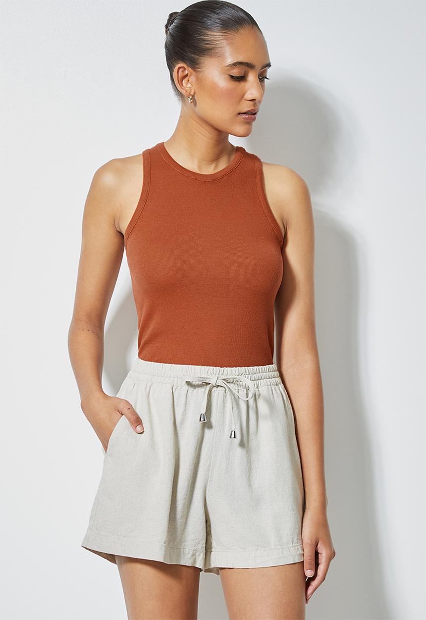 Superbalist - Single cutaway rib vests - rust
