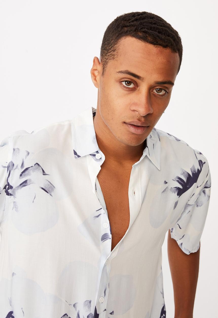 Cotton On - Short sleeve resort shirt - white & blue 