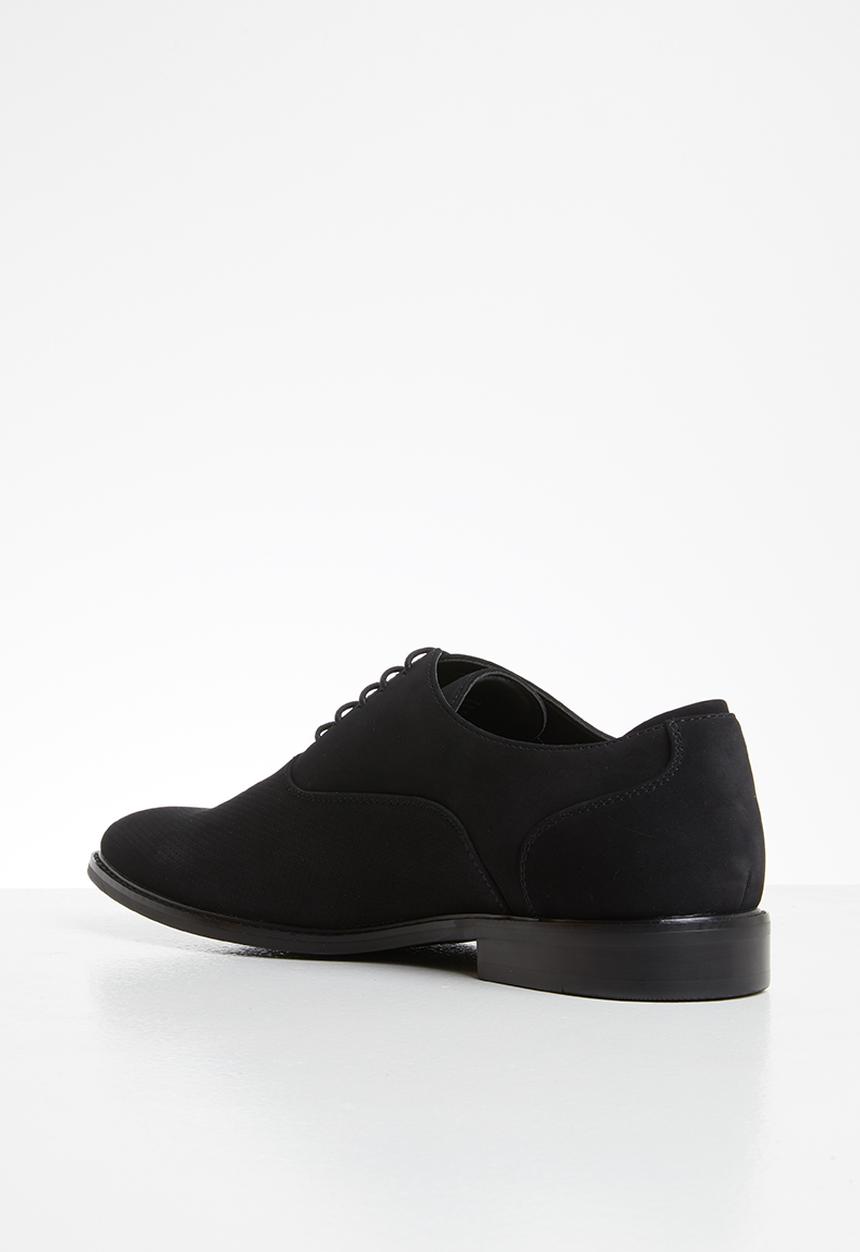 Call It Spring - Fresien - black