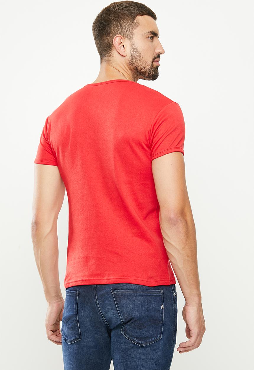 SOVIET - Bolt s20 short sleeve muscle fit T-shirt - red