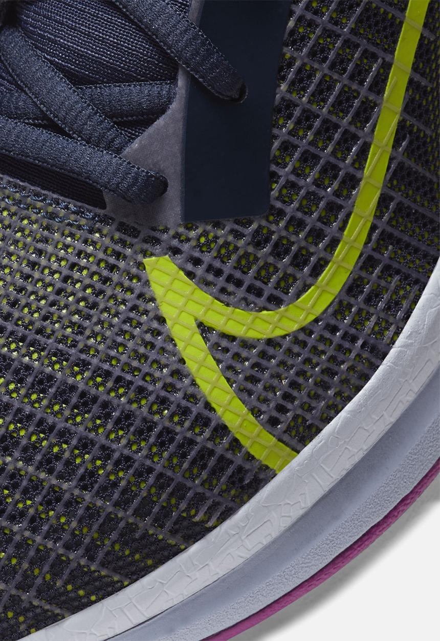 Nike - SuperRep surge - blackened blue/cyber-red plum-ghost