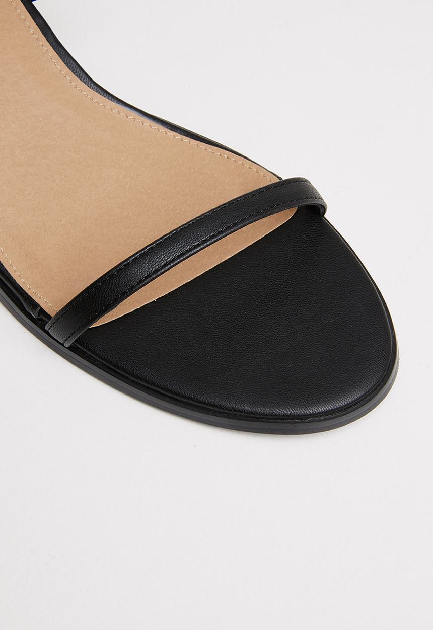 Superbalist - Tamryn block mule - black