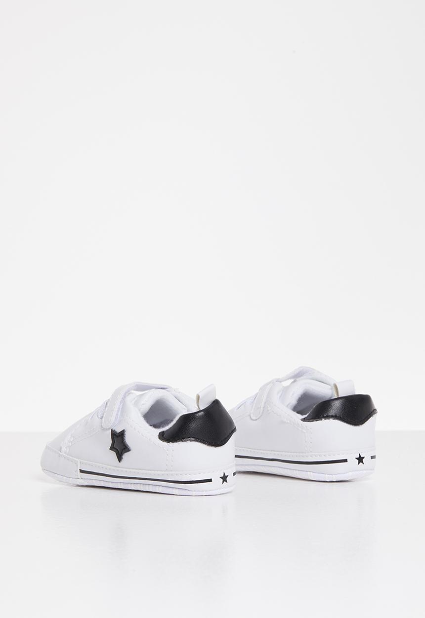 Pop Candy - Baby boys sof sole sneaker - white & black