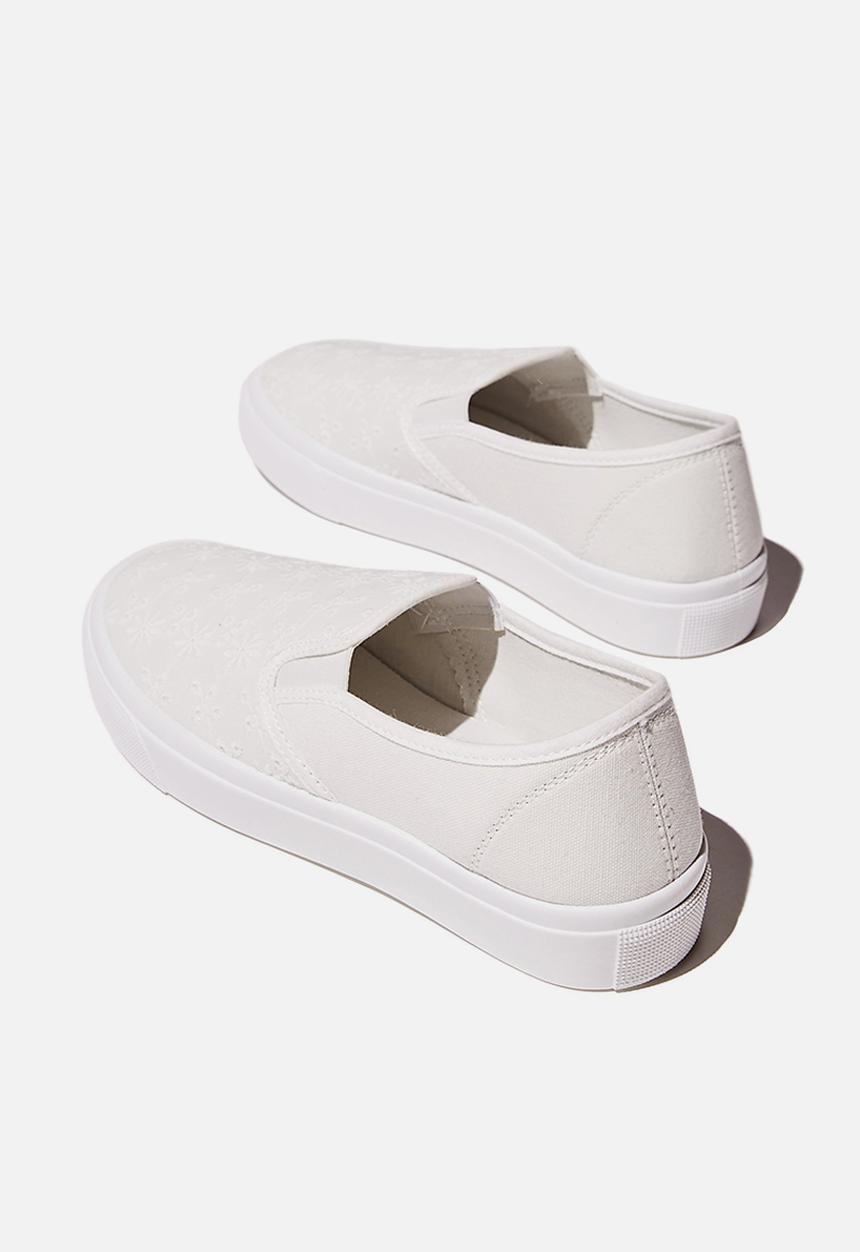 Cotton On - Harper slip on - white 