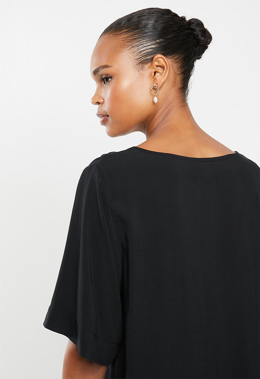 edit - Oversized wide neck boxy shell blouse - black