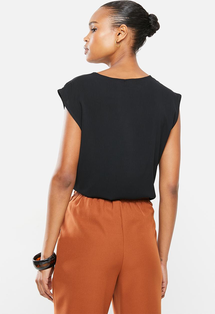 edit - Woven basic shell blouse - black