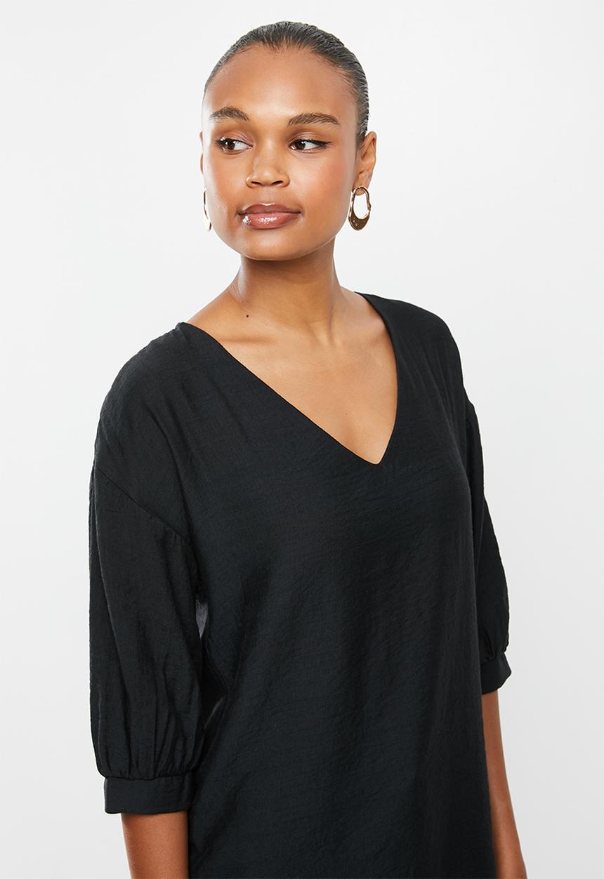 edit - Deep v-neck longline tunic blouse - black