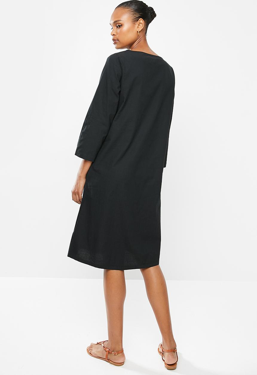 edit - Bracelet sleeve cotton swing dress - black