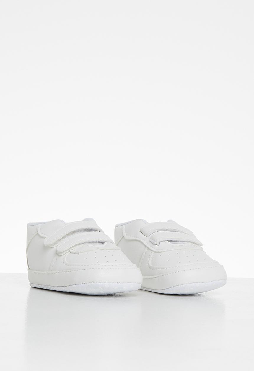 Pop Candy - Baby girls velcro strap sneaker - white