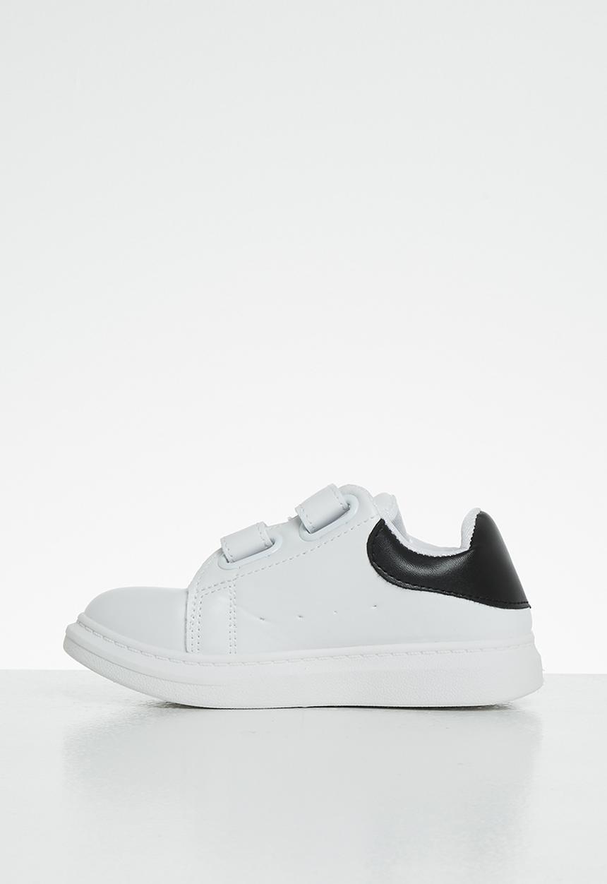 Pop Candy - Boys strap sneaker  - white & black