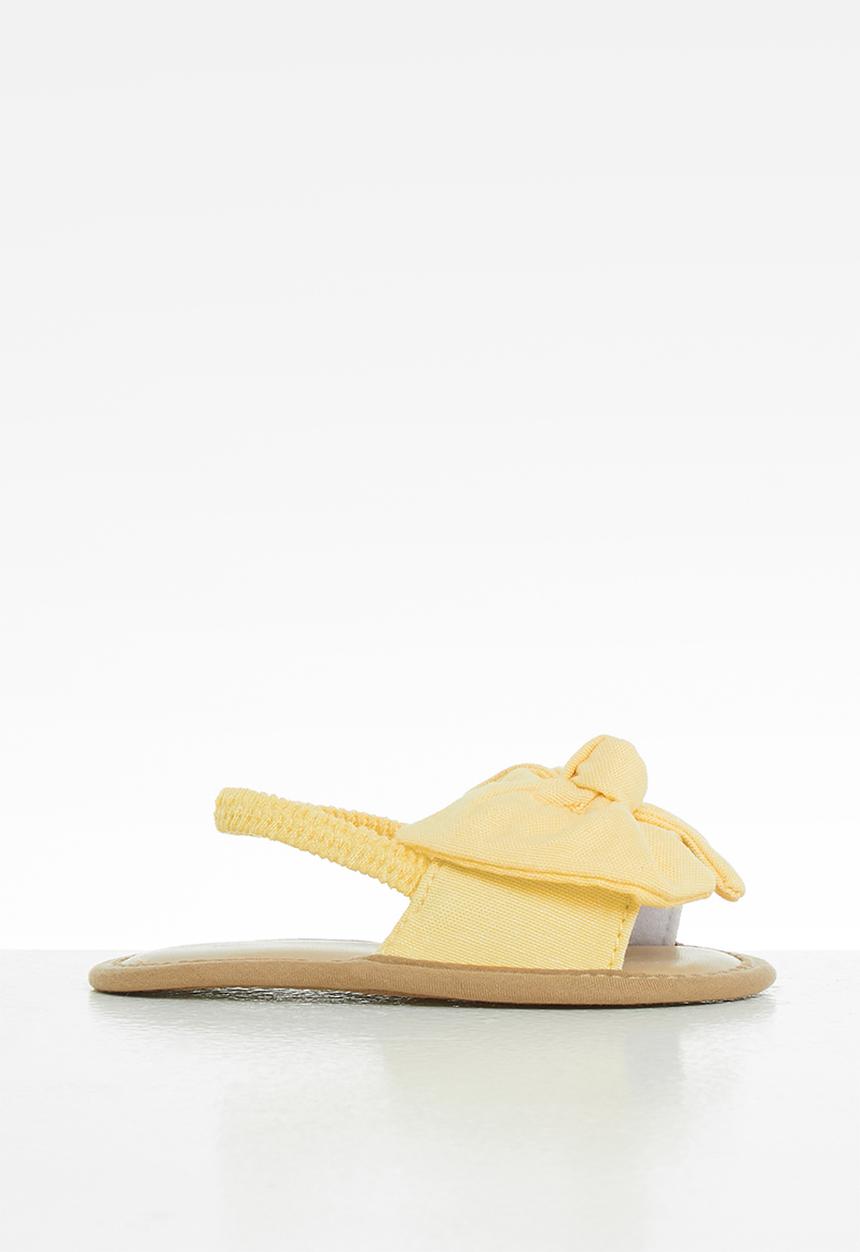 Pop Candy - Girls bow elastic sandal - yellow