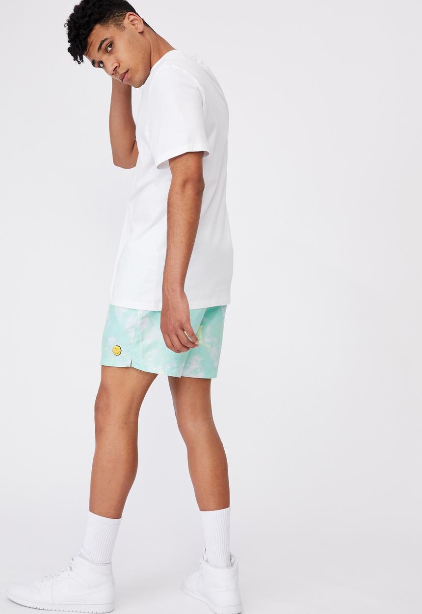 Factorie - Smiley resort short - lcn smi tie dye smiley