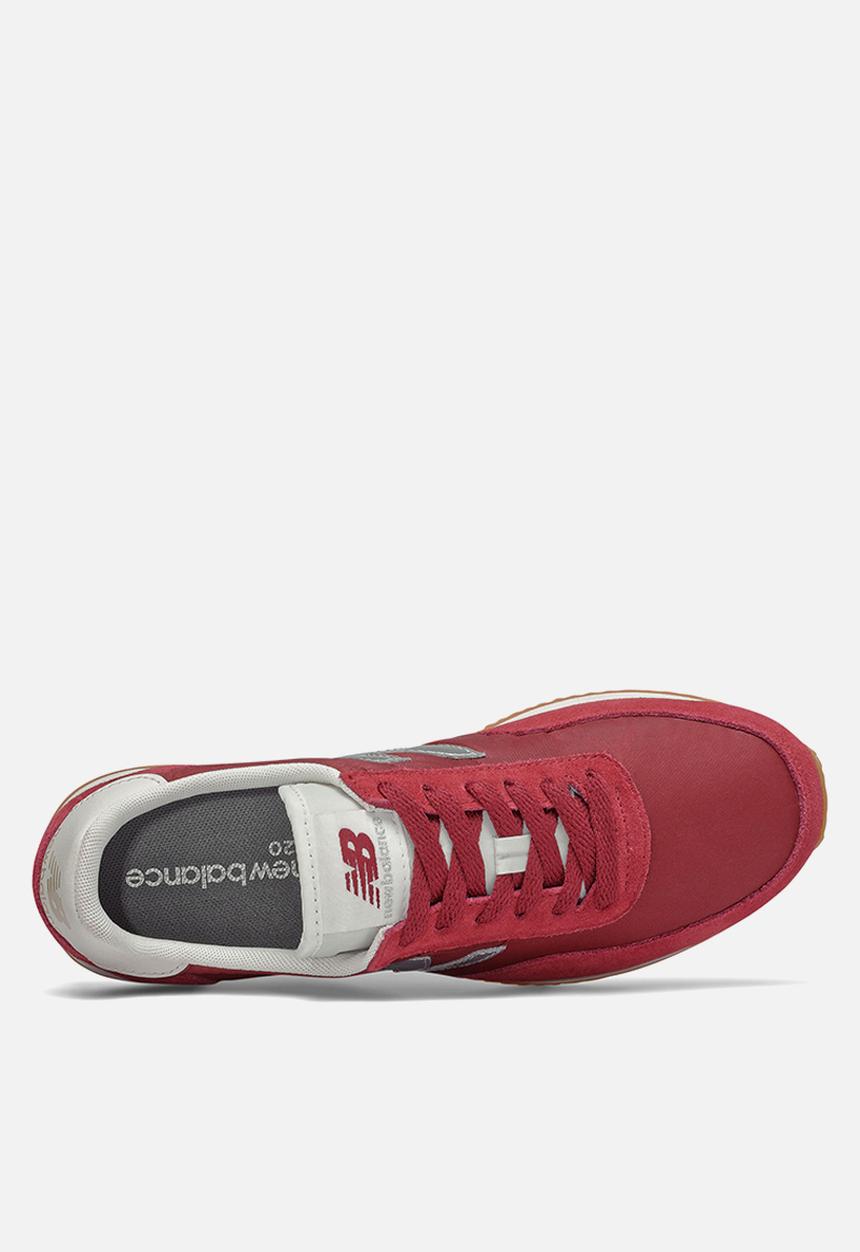 New Balance  - 720 classic racer - red