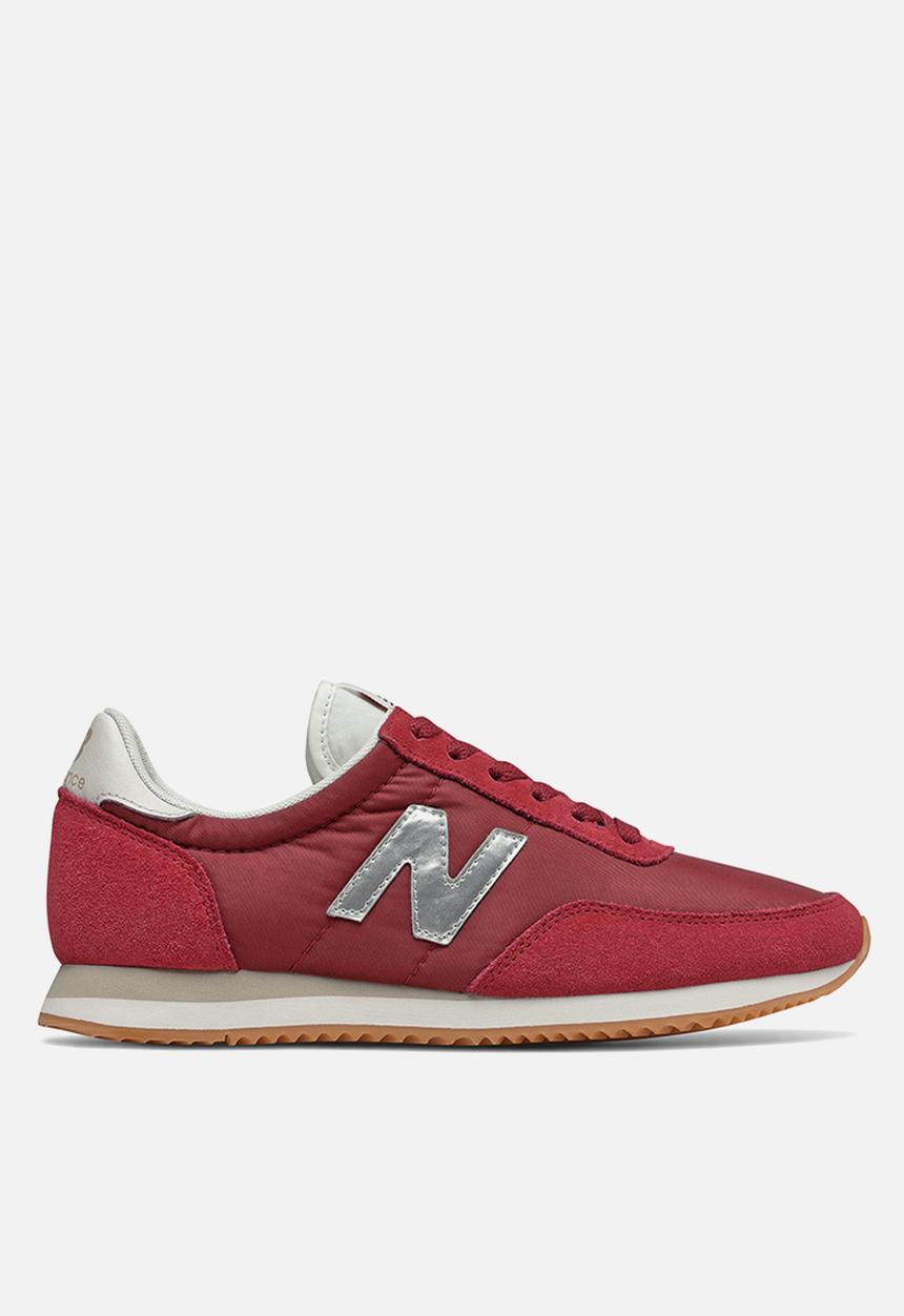 New Balance  - 720 classic racer - red