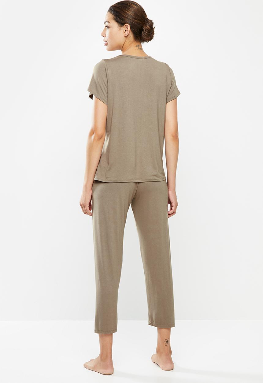 Superbalist - Sleep tee & pants set - brown