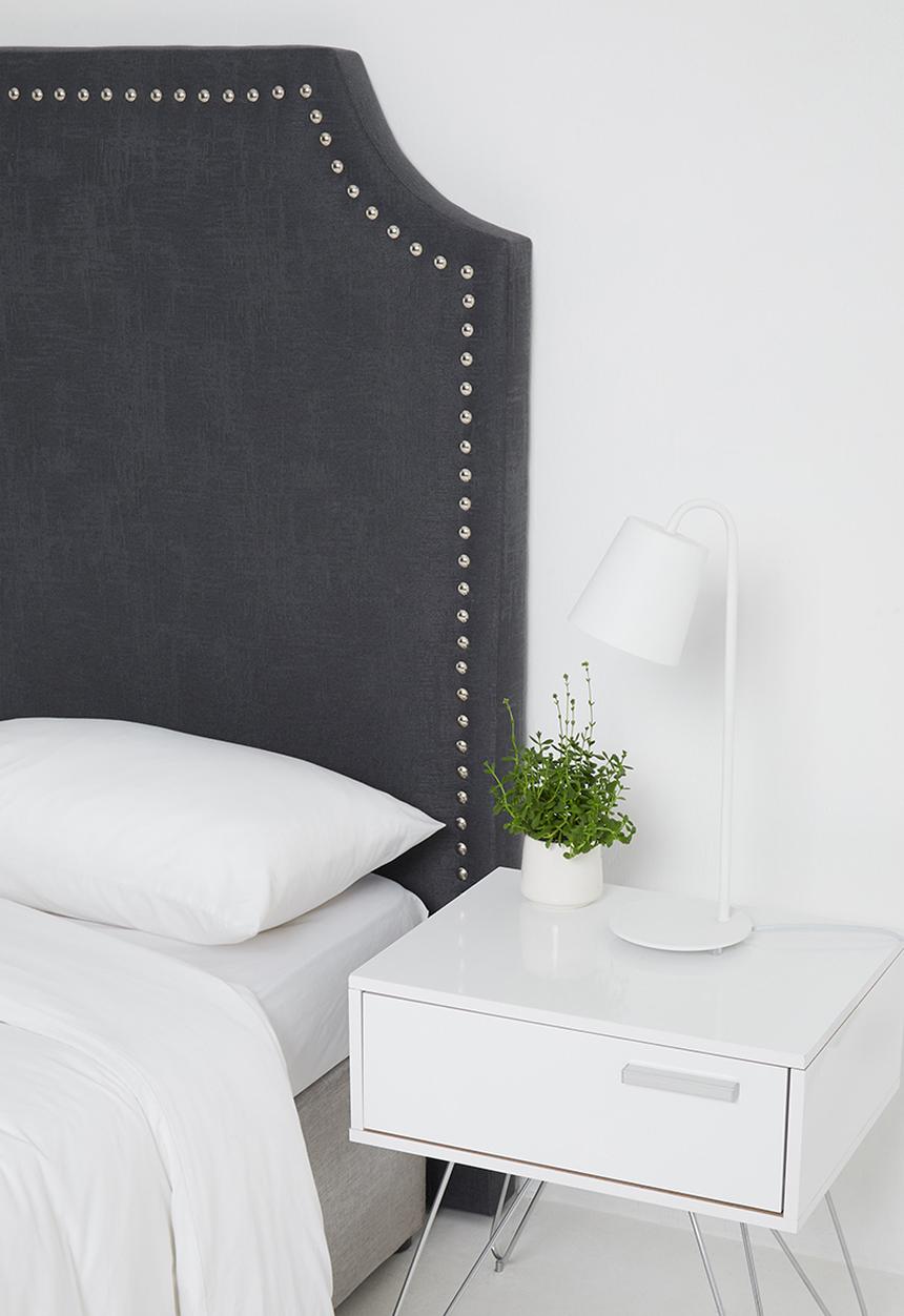 Fine Living - Oscar studded headboard - steel 