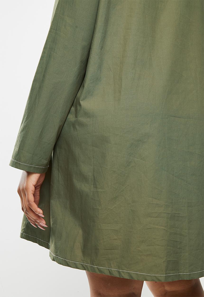 Missguided - Plus contrast stitch shirt dress - khaki