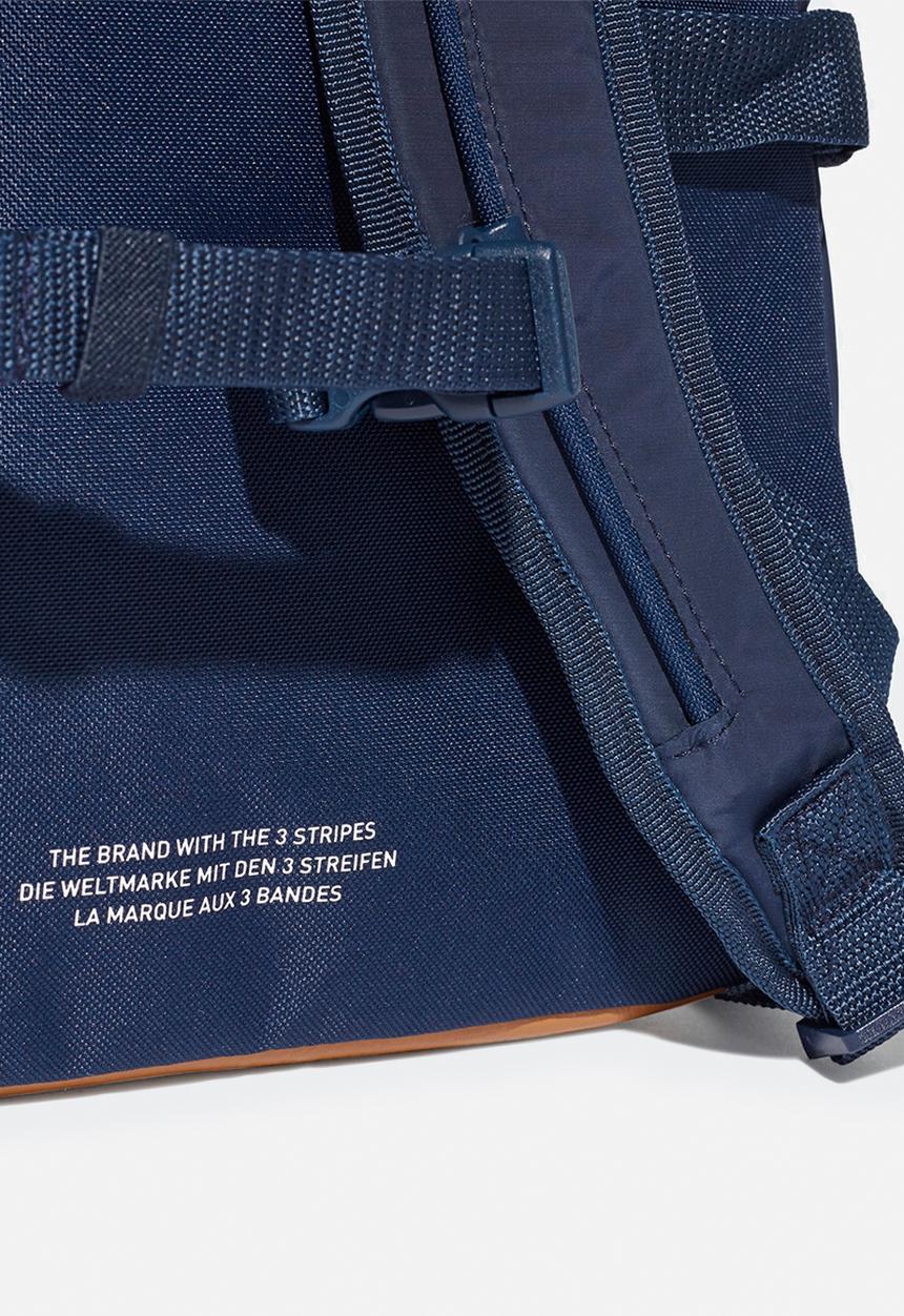adidas Originals - Premium essentials modern backpack - navy/mesa