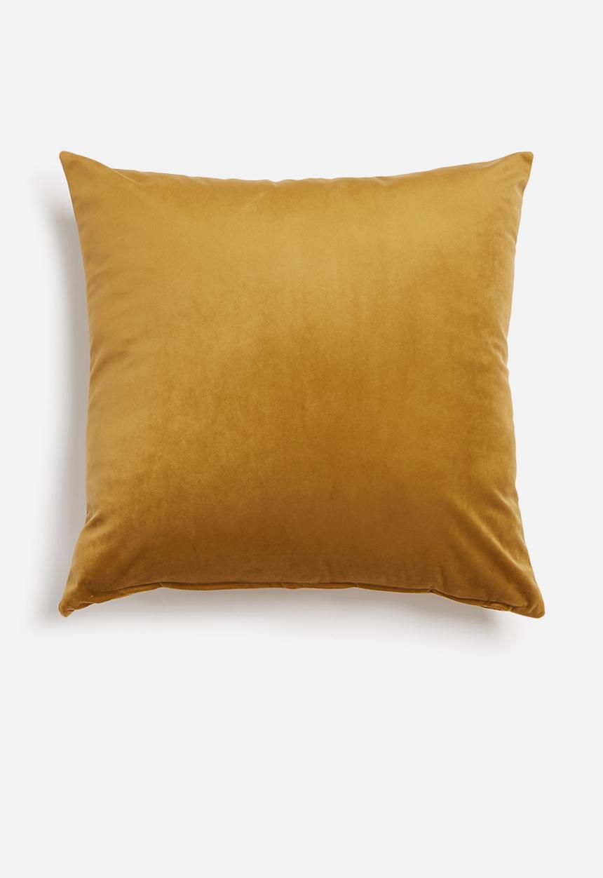 Hertex Haus - Outdoor velvet cushion cover - dijon