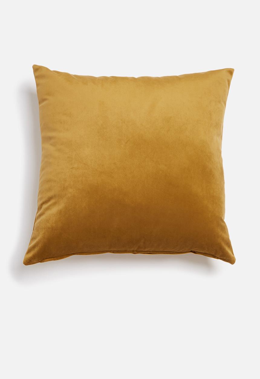 Hertex Haus - Outdoor velvet cushion cover - dijon