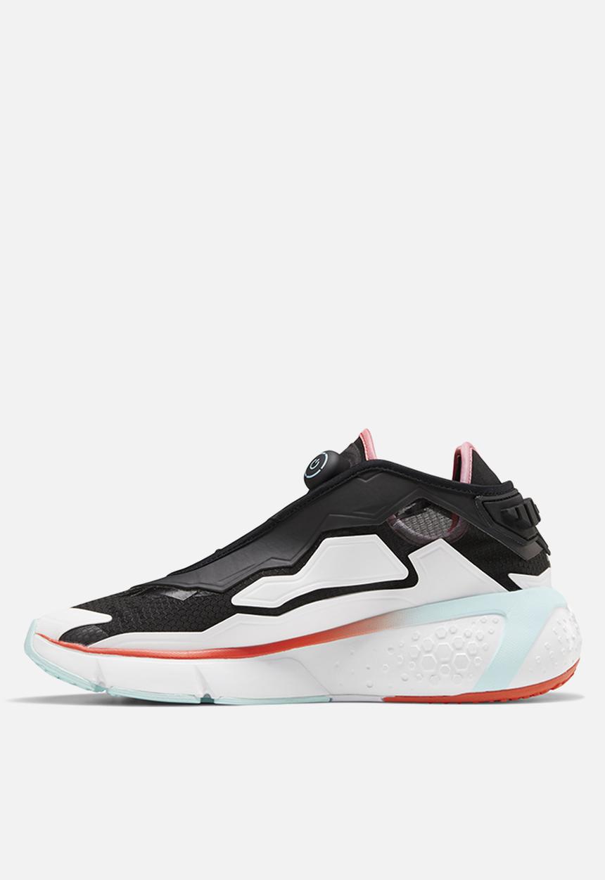 Reebok - Model f - black/white/dynamic red